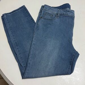 Buffalo Jeans women's Mid Rise Stretch Ankle light blue size 14/34